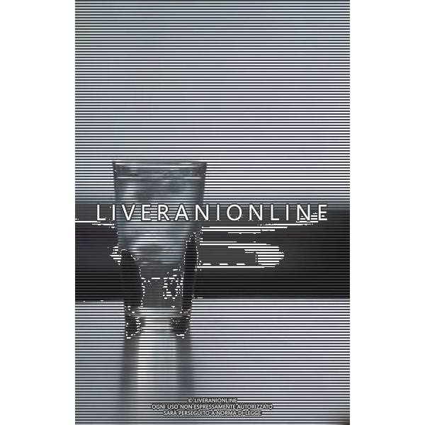 SITUATION ACQUA NEL BICCHIERE AGENZIA ALDO LIVERANI IFC