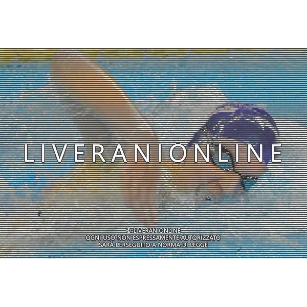 (110730) -- SHANGHAI, July 30, 2011 () -- Rebecca Adlington of Britain competes in the final of women\'s 800m freestyle swimming event at the 14th FINA World Championships in Shanghai, east China, July 30, 2011. Rebecca Adlington of Britain claimed the title with 8:17.51. (/Guo Yong)