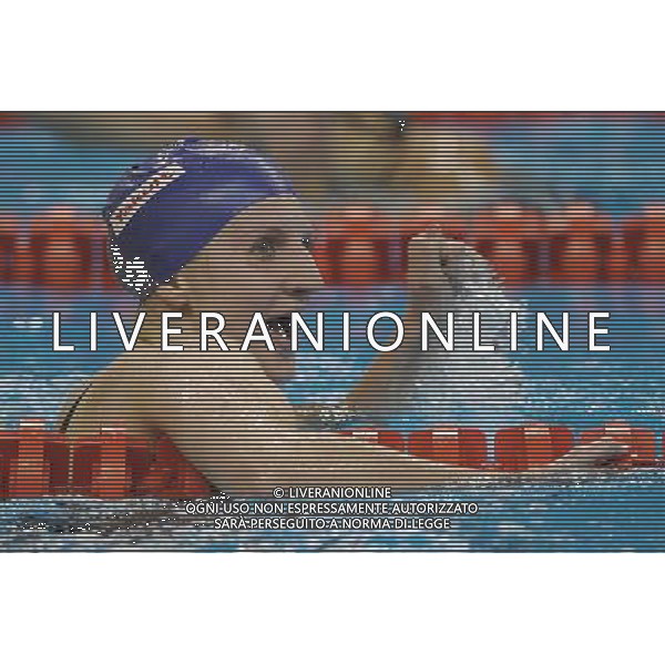 Swimmer Rebecca Adlington of Great Britan celebrates after winning the 800m Freestyle final at the 2011 FINA Swimming World Championships in Shanghai, China 30 July 2011. Photo: Hannibal dpa