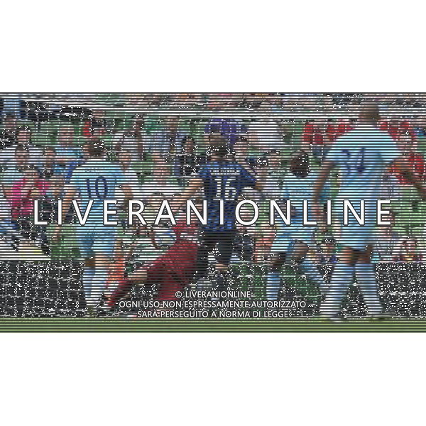 Dublino Super Cup 2011 Inter-Celtic-Manchester City-Airtricity League Dublino (Irlanda) - 31.07.2011 Inter-Manchester City Nella Foto:occasione balotelli parata da julio cesar /Ph.Vitez-Ag. Aldo Liverani