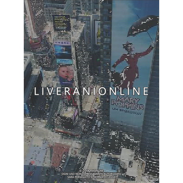 (110801) -- NEW YORK, Aug. 1, 2011 () -- Photo taken on August 1, 2011 shows the advertising screen at Times Square in New York, the United States. China\'s Gallery Media Co., Ltd. launched a test run of its advertising screen at Times Square on Monday, becoming the first Chinese company to take over the advertising space at the \'World\'s Crossroads.\' (/Shen Hong)(srb)