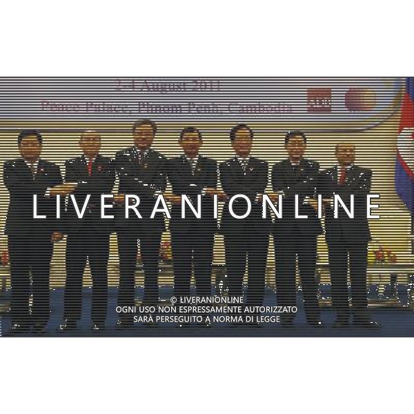 (110804) -- PHNOM PENH, Aug. 4, 2011 () -- Officials participating in the 17th Greater Mekong Sub-region (GMS) Ministerial Conference pose for a group photo during the opening ceremony in Phnom Penh, Cambodia, on Aug. 4, 2011. The Ministers of the six Greater Mekong Sub-region (GMS) countries gathered here on Thursday to finalize the new GMS Strategic Framework for 2012-2022 ahead of submitting it to their leaders for endorsement in December this year. (/Phearum) (nxl)