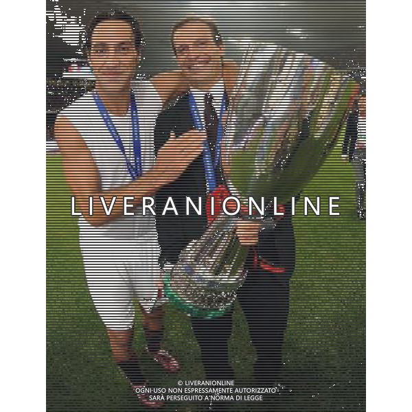 Supercoppa TIM Cup 2011 Milan-Inter Pechino (Cina) - 06.08.2011 Milan-Inter Nella Foto:massimiliano allegri e nesta alessandro con la coppa /Ph.Vitez-Ag. Aldo Liverani