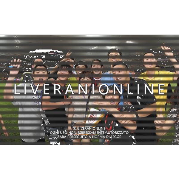 Supercoppa TIM Cup 2011 Milan-Inter Pechino (Cina) - 06.08.2011 Milan-Inter Nella Foto:pato festeggia con i tifosi cinesi /Ph.Vitez-Ag. Aldo Liverani