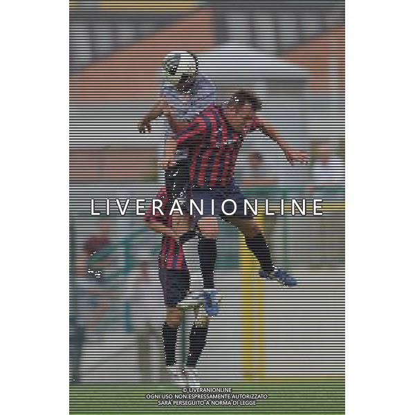 Coppa Italia - TIM Cup 2011-2012 Alessandria 6-08-2011 Alessandria - Casertana nella foto: Procida anticipa Monaco foto Roberto Garavaglia - ag. Aldo Liverani sas