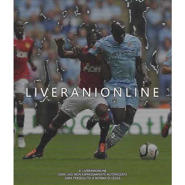 ©© Sean Ryan /IPS/© Sean Ryan /IPS/MAXPPP - 07/08/2011 ; London ; UK - Micah Richards of Manchester City (R) battles Wayne Bridge of Manchester City(L). .Manchester City v Manchester United.FA Community Shield.Wembley Stadium, London, .7/08/11 .Photo by Sean Ryan.mobile 07971 400939 .(IPS PHOTO AGENCY) - 21 Delisle Road - London .SE28 0JD- office tel: 0208331 0207 ******************* UK OUT *******************