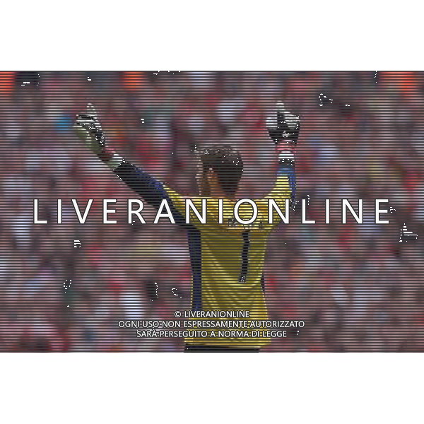 ©Marcello Pozzetti ©IPS/Marcello Pozzetti ©IPS/MAXPPP - 07/08/2011 ; LONDON ; UK - David de Gea of Manchester Utd celebrates winner during Manchester City vs Manchester Utd at the The FA Community Shield 2011 at the Wembley Stadium in London on 07/08/2011. Picture By Marcello Pozzetti ©IPS Photo Agency:21 Delisle Road London SE28 0JD - Personal mobile: 07973 308 835 .. ******************* UK OUT *******************