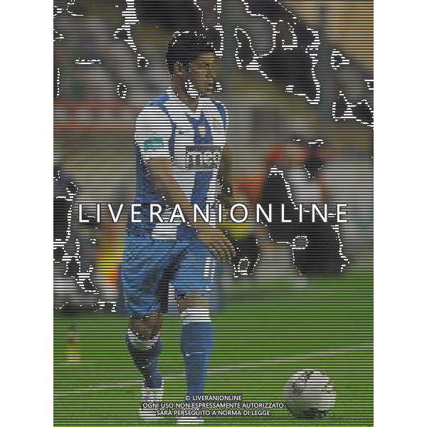 20110807: AVEIRO, PORTUGAL - FC Porto vs Vitoria Guimaraes: Portuguese Supoercup 20112012. In Picture: Hulk (Porto). PHOTO: Luis Arnaldo/CITYFILES PORTUGALIA SUPERPUCHAR PORTUGALII PILKA NOZNA FOT. CITYFILES/NEWSPIX.PL PORTUGAL,BRAZIL,SPAIN,GERMANY,FRANCE,UK OUT !!! --- Newspix.pl