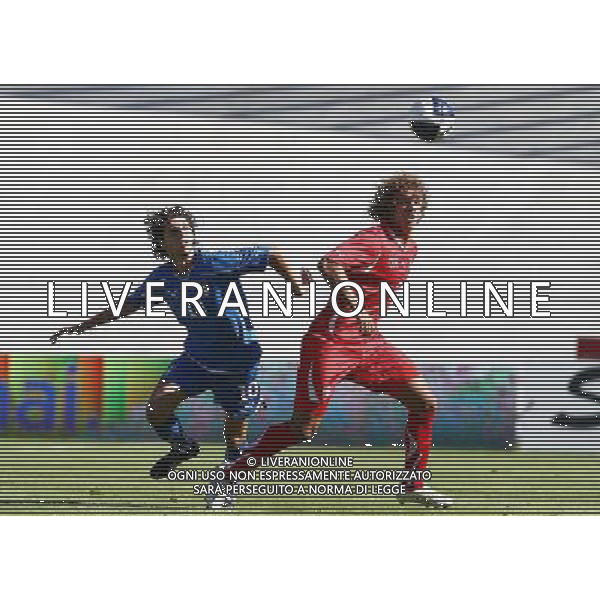 VARESE - 10/08/2011 - NAZIONALE UNDER 21 / AMICHEVOLE ITALIA VS SVIZZERA- NELLA FOTO: FABBRINI E FELTSCHER - FOTO FRANCESCA SOLI / AGENZIA LIVERANI