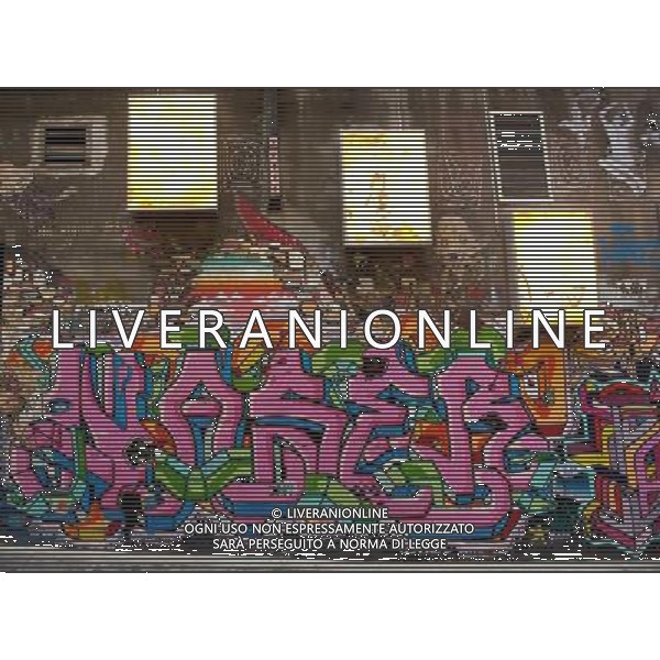 (110809) -- MELBOURNE, Aug. 9, 2011 () -- Photo taken on Aug. 9, 2011 shows a graffiti work at Hosier Lane in Melbourne, Australia. Hosier Lane is a bluestone cobbled laneway, one of the landmarks of Melbourne. (/Bai Xue)(ctt)