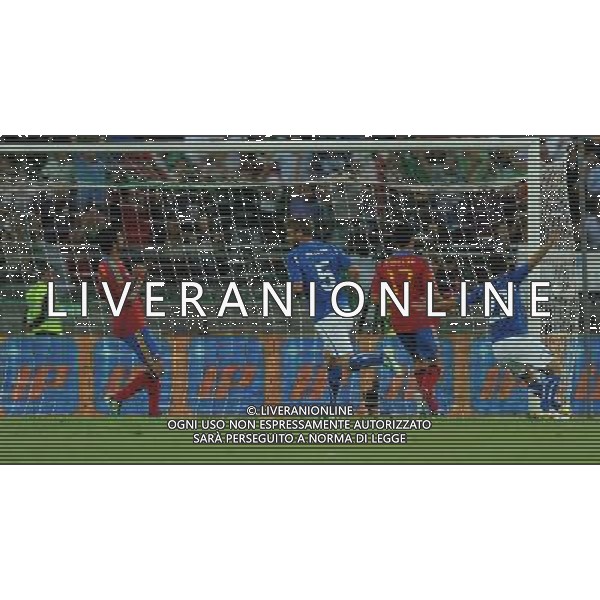 Amichevole Internazionale Bari - 10.08.2011 Italia-Spagna Nella Foto:montolivo gol /Ph.Vitez-Ag. Aldo Liverani