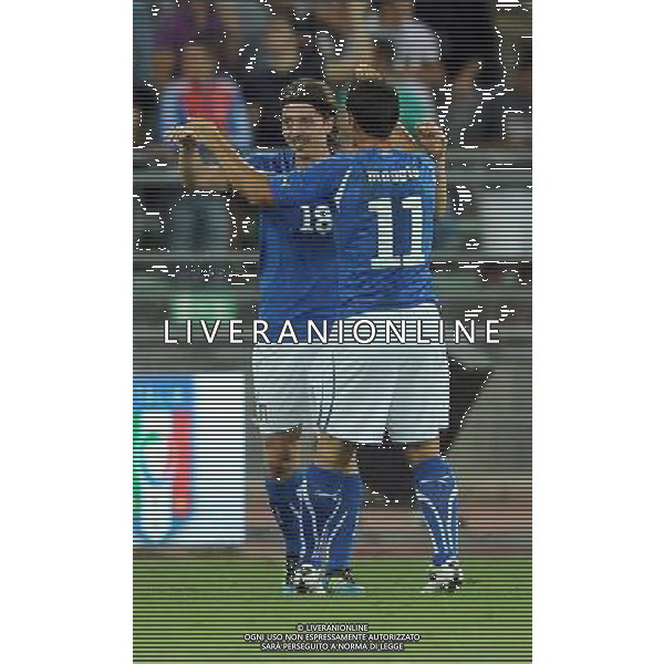 Amichevole Internazionale Bari - 10.08.2011 Italia-Spagna Nella Foto:montolivo esulta /Ph.Vitez-Ag. Aldo Liverani