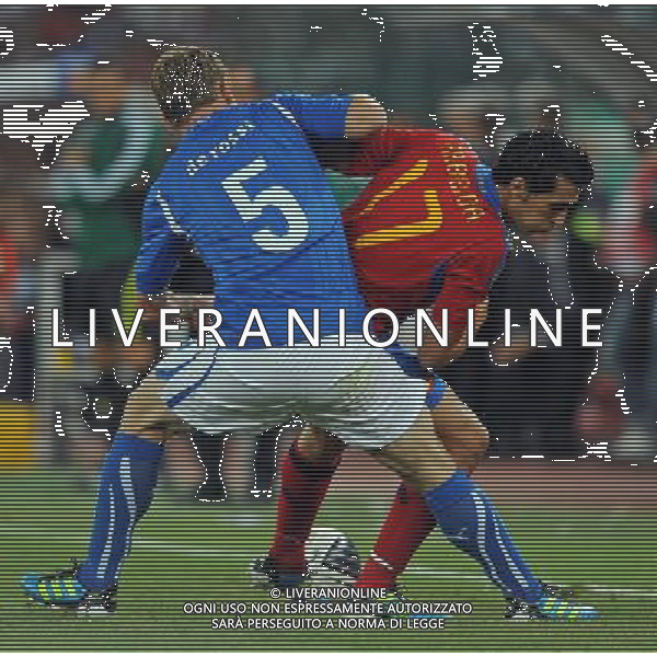 Amichevole Internazionale Bari - 10.08.2011 Italia-Spagna Nella Foto:arbeloa-de rossi /Ph.Vitez-Ag. Aldo Liverani