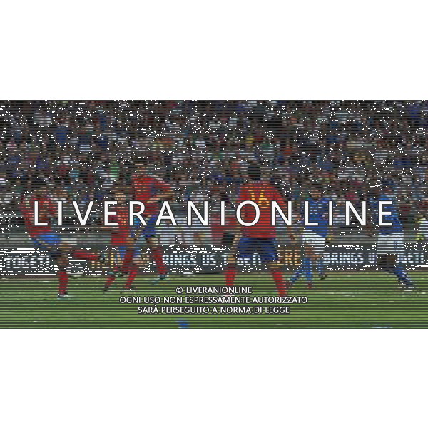 Amichevole Internazionale Bari - 10.08.2011 Italia-Spagna Nella Foto:aquilani gol /Ph.Vitez-Ag. Aldo Liverani