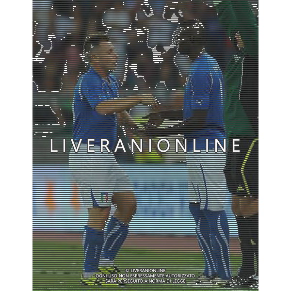 Amichevole Internazionale Bari - 10.08.2011 Italia-Spagna Nella Foto:sostituzione cassano balotelli /Ph.Vitez-Ag. Aldo Liverani