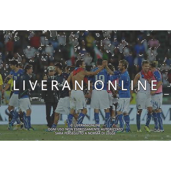 Amichevole Internazionale Bari - 10.08.2011 Italia-Spagna Nella Foto:esultanza finale italia /Ph.Vitez-Ag. Aldo Liverani