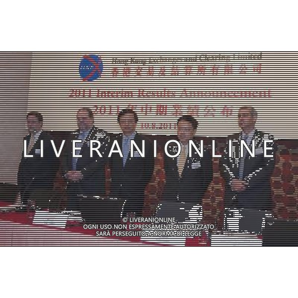 (110810) -- HONG KONG, Aug. 10, 2011 () -- Directors of Hong Kong Exchanges \' Clearing (HKEx) attend a press conference in Hong Kong, south China, Aug. 8, 2011. Local bourse operator HKEx recorded a 14-percent increase year-on- year in net profit in the first half this year, which amounted to 2.584 billion HK dollars (331 million U.S. dollars). (/Chen Duo) (hdt)