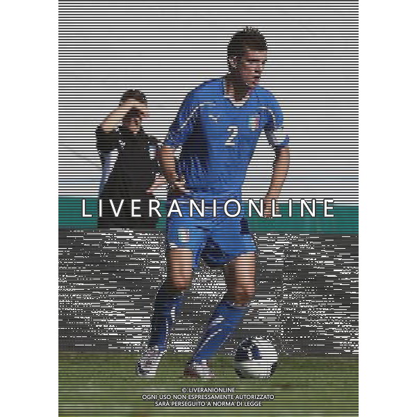 VARESE - 10/08/2011 - NAZIONALE UNDER 21 / AMICHEVOLE ITALIA VS SVIZZERA- NELLA FOTO: DAVIDE SANTON - FOTO FRANCESCA SOLI / AGENZIA LIVERANI