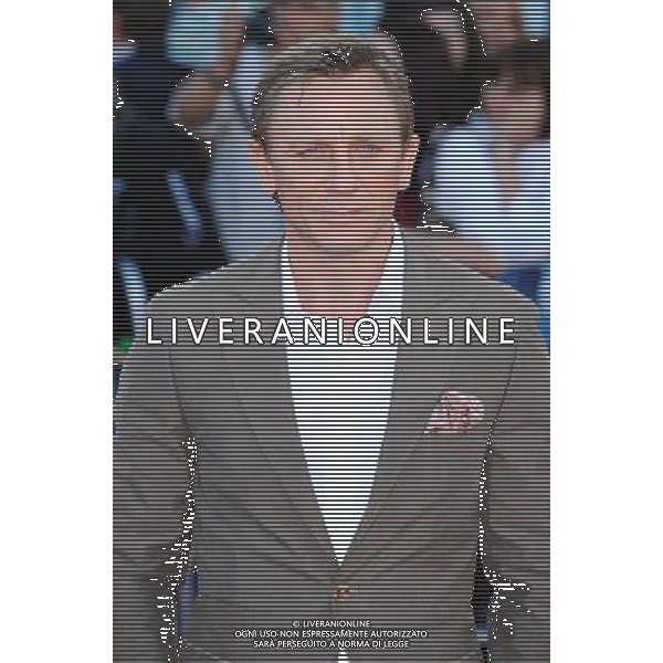 Daniel Craig attending The UK Premiere of Cowboys And Aliens, O2 Arena, London. 11th August 2011