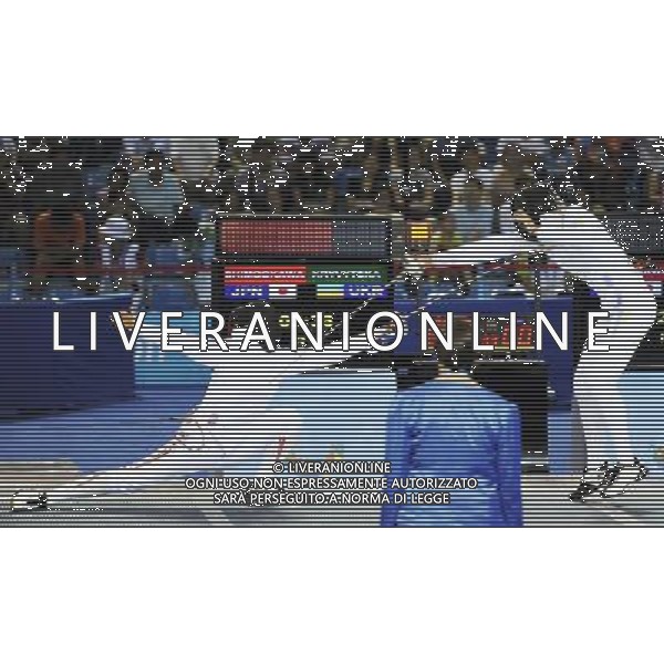 (110813) -- SHENZHEN, Aug. 13, 2011 () -- Ayaka Shimookawa (L) of Japan competes during the women\'s epee individual bronze medal match against Olena Kryvytska of Ukraine at the 26th Summer Universiade in Shenzhen, a city of south China\'s Guangdong Province, Aug. 13, 2011. Olena Kryvytska won 15-10 to win the bronze. (/Wang Haofei)(lm)