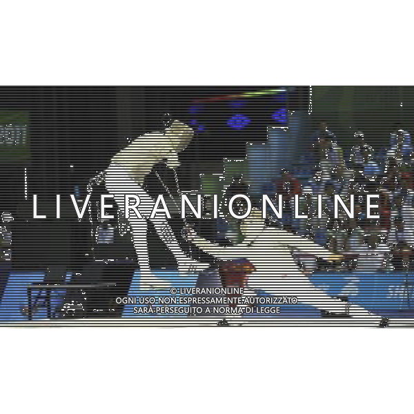 (110813) -- SHENZHEN, Aug. 13, 2011 () -- Andriy Yagodka (L) of Ukraine competes during the men\'s sabre individual gold medal match against Gu Bon Gil of South Korea at the 26th Summer Universiade in Shenzhen, a city of south China\'s Guangdong Province, Aug. 13, 2011. Andriy Yagodka won 15-11. (/Wang Haofei)(lm)