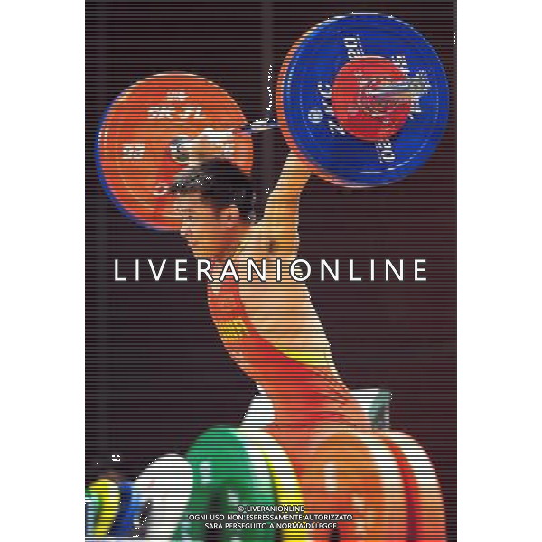 (110813) -- SHENZHEN, Aug. 13, 2011 () -- Li Lizhi of China competes during the men\'s 56kg weightlifting competition at the 26th Summer Universiade in Shenzhen, a city of south China\'s Guangdong Province, Aug. 13, 2011. Li Lizhi claimed the title of the event with a total of 273kg. (/Wang Song)