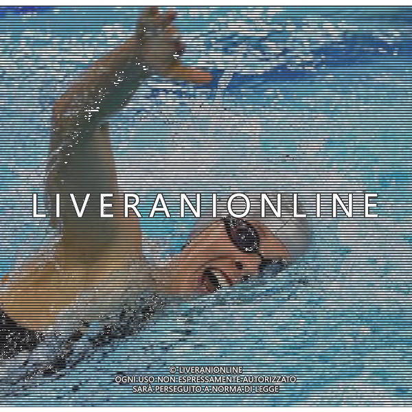 SHENZHEN, Aug. 15, 2011 Lauren Boyle of New Zealand powers through water during the women\'s 400m freestyle final of swimming at the 26th Summer Universiade in Shenzhen, a city of south China\'s Guangdong Province, Aug. 15, 2011. Lauren Boyle claimed the gold of the event with a time of 4:07.78. (/Yang Shiyao)