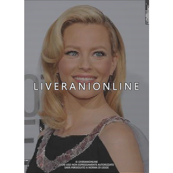 Elizabeth Banks Photo by Gilbert Flores \'Our Idiot Brother\' - Los Angeles Premiere at the ArcLight Cinemas Cinerama Dome August 16, 2011 - Hollywood, California
