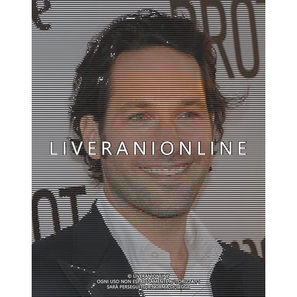 Paul Rudd Photo by Gilbert Flores \'Our Idiot Brother\' - Los Angeles Premiere at the ArcLight Cinemas Cinerama Dome August 16, 2011 - Hollywood, California