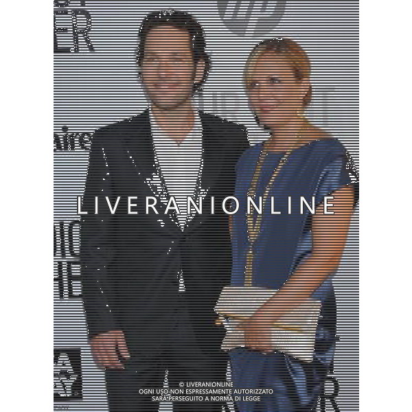 Paul Rudd and wife Julie Yaeger Photo by Gilbert Flores \'Our Idiot Brother\' - Los Angeles Premiere at the ArcLight Cinemas Cinerama Dome August 16, 2011 - Hollywood, California