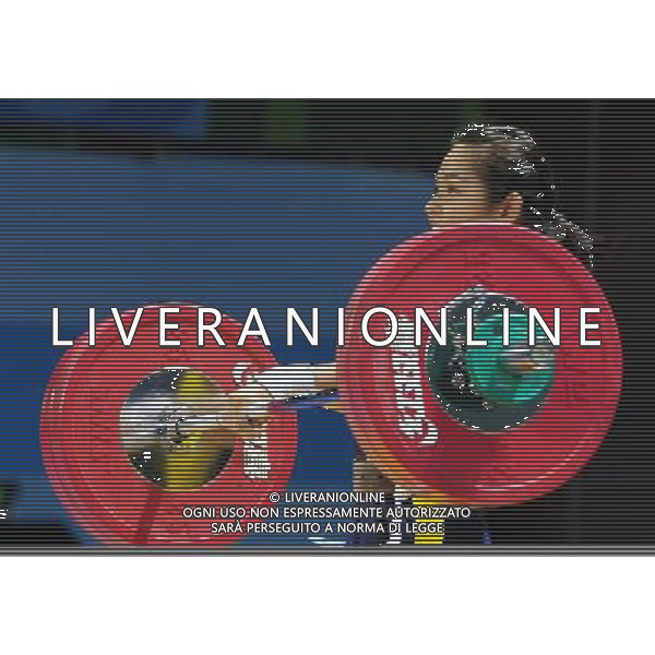 (110817) -- SHENZHEN, Aug. 17, 2011 () -- Petanang Khanittha of Thailand competes during the women\'s 75kg weightlifting competition at the 26th Summer Universiade in Shenzhen, a city of south China\'s Guangdong Province, Aug. 17, 2011. Petanang Khanittha claimed the title of the event with a total of 236kg. (/Wang Song)