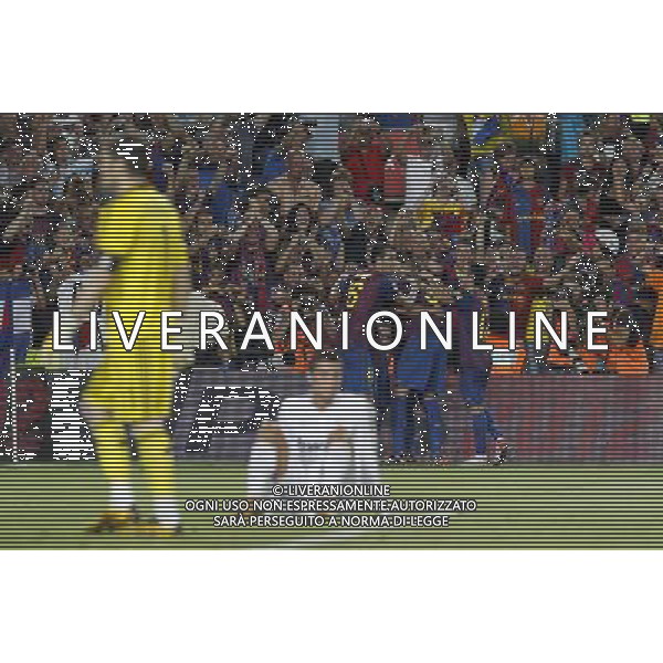 FC Barcelona\'s players celebrates goal in presence of Real Madrid\'s Cristiano Ronaldo (c) and Iker Casillas dejected during Spanish Supercup 2nd match.August 17,2011. Photo: Acero / Alter / ALFAQUI Photo: Acero / Alter / ALFAQUI