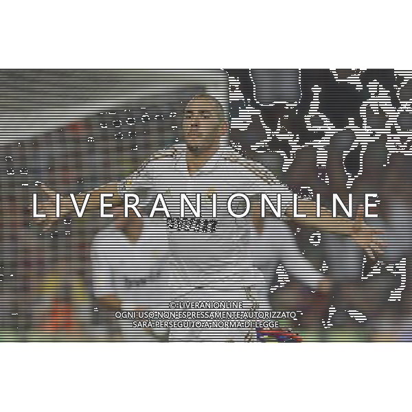 Real Madrid\'s Karim Benzema celebrate goal during Spanish Supercup 2nd match.August 17,2011. Photo: Acero / Alter / ALFAQUI Photo: Acero / Alter / ALFAQUI