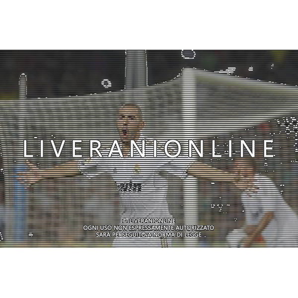 Real Madrid\'s Karim Benzema celebrate goal during Spanish Supercup 2nd match.August 17,2011. Photo: Acero / Alter / ALFAQUI Photo: Acero / Alter / ALFAQUI