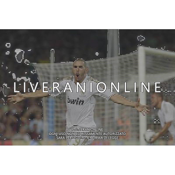 Real Madrid\'s Karim Benzema celebrate goal during Spanish Supercup 2nd match.August 17,2011. Photo: Acero / Alter / ALFAQUI Photo: Acero / Alter / ALFAQUI