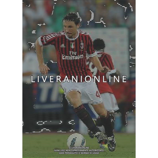 Trofeo TIM 2011 Bari - 18.08.2011 Inter-Milan-Juventus Nella Foto:van bommel /Ph.Vitez-Ag. Aldo Liverani