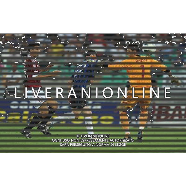 Trofeo TIM 2011 Bari - 18.08.2011 Inter-Milan-Juventus Nella Foto:milito gol /Ph.Vitez-Ag. Aldo Liverani