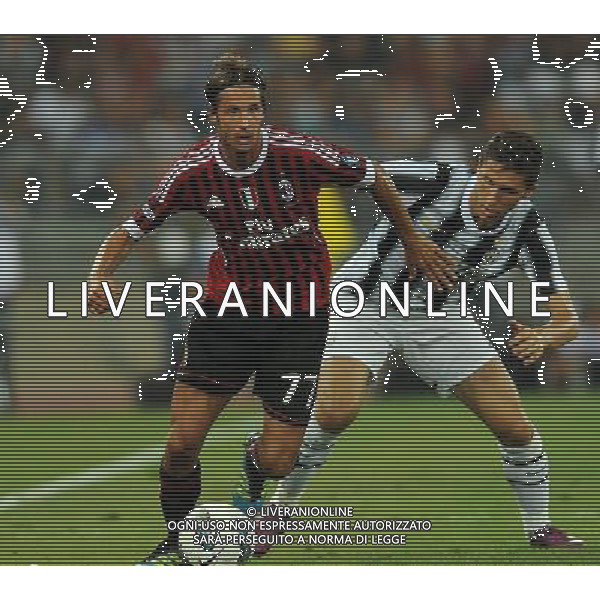 Trofeo TIM 2011 Bari - 18.08.2011 Inter-Milan-Juventus Nella Foto:Luca Antonini /Ph.Vitez-Ag. Aldo Liverani