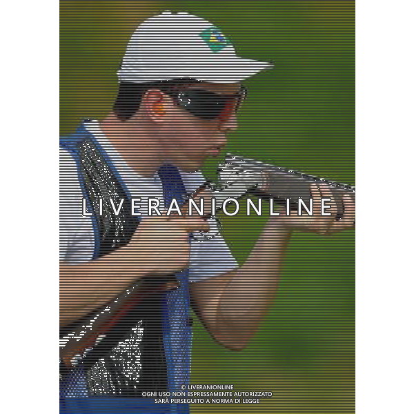 (110818) -- SHENZHEN, Aug. 18, 2011 () -- Guilherme Maurina of Brazil competes during men\'s trap of shotgun at the 26th Summer Universiade in Shenzhen, a city of south China\'s Guangdong Province, on Aug. 18, 2011. (/Lin Yiguang)(wx)