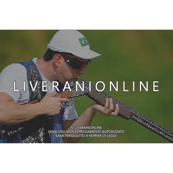 (110818) -- SHENZHEN, Aug. 18, 2011 () -- Guilherme Maurina of Brazil competes during men\'s trap of shotgun at the 26th Summer Universiade in Shenzhen, a city of south China\'s Guangdong Province, on Aug. 18, 2011. (/Lin Yiguang)(wx)