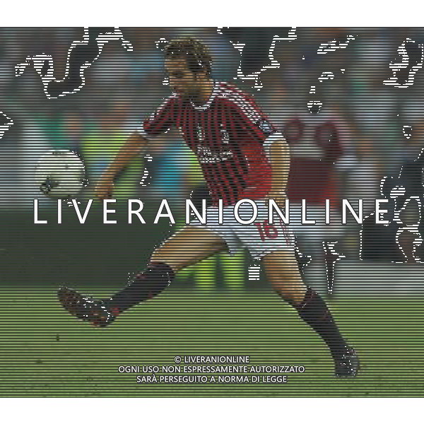 Trofeo TIM 2011 Bari - 18.08.2011 Inter-Milan-Juventus Nella Foto:Mathieu Flamini /Ph.Vitez-Ag. Aldo Liverani