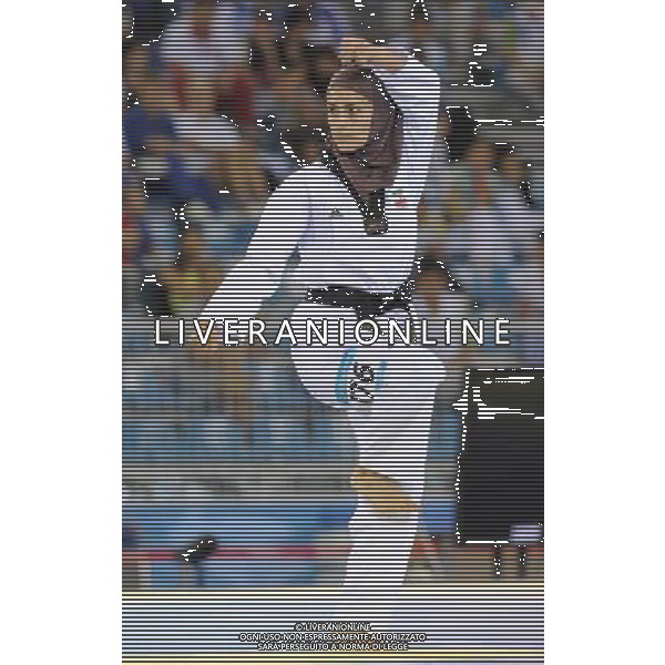(110818) SHENZHEN, Aug. 18, 2011 Mahsa Mardani of Iran competes during the final of women\'s individual poomsae of taekwondo at the 26th Summer Universiade in Shenzhen, a city of south China\'s Guangdong Province Aug. 18, 2011. Mahsa Mardani took the silver with 8.47 points. (/Liang Xu)(wll)