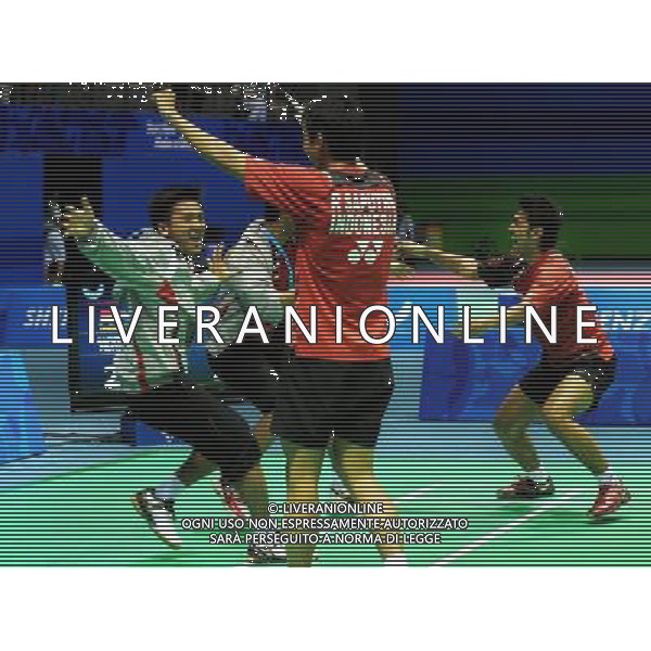 (110818) -- SHENZHEN, Aug. 18, 2011 () -- Players of team Indonesia celebrate after winning team competition of badminton at the 26th Summer Universiade in Shenzhen, a city of south China\'s Guangdong Province Aug. 18, 2011. Team Indonesia claimed the title by beating team China in the gold medal match with 3-1. (/Liu Dawei)(wll)