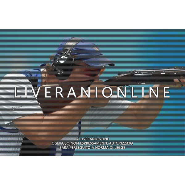 (110819) -- SHENZHEN, Aug. 19, 2011 () -- Marco Panizza of Italy shoots during men\'s trap of shotgun at the 26th Summer Universiade in Shenzhen, a city of south China\'s Guangdong Province, on Aug. 19, 2011. Marco Panizza won the gold medal with a total score of 146. (/Lin Yiguang)(wx)