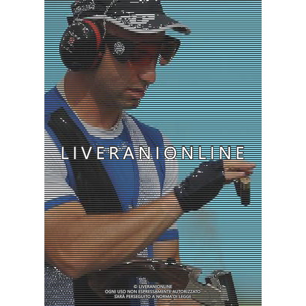 (110819) -- SHENZHEN, Aug. 19, 2011 () -- Simone Lorenzo Prosperi of Italy competes during men\'s trap team event of shotgun at the 26th Summer Universiade in Shenzhen, a city of south China\'s Guangdong Province, on Aug. 19, 2011. Italy won the gold medal in the event. (/Lin Yiguang)(wx)