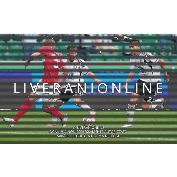 WARSZAWA 18.08.2011 PILKA NOZNA FAZA PLAY OFF LIGI EUROPEJSKIEJ LEGIA WARSZAWA SPARTAK MOSKWA NZ EVGENI MAKEEV MACIEJ RYBUS ARTUR JEDRZEJCZYK FOT MAREK BICZYK PRZEGLAD SPORTOWY NEWSPIX.PL UEFA EUROPA LEAGUE QUALIFICATION SEASON 2011/2012 LEGIA WARSAW v SPARTAK MOSCOV --- Newspix.pl *** Local Caption *** www.newspix.pl mail us: info@newspix.pl call us: 0048 022 23 22 222 --- Polish Picture Agency by Ringier Axel Springer Poland