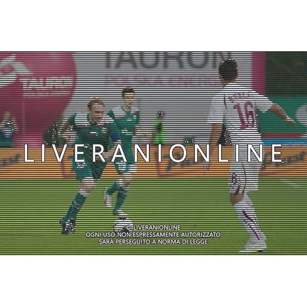 18.08.2011 WROCLAW STADION OPOROWSKA PILKA NOZNA LIGA EUROPY 4 RUNDA KWALIFIKACYJNA SEZON 2011/2012 FOOTBALL UEFA EUROPA LEAGUE 4TH QUALIFYING ROUND SEASON 2011/2012 WKS SLASK WROCLAW - FC RAPID BUKARESZT (WKS SLASK WROCLAW VS. RAPID BUCURESTI) N/Z SEBASTIAN MILA OVIDIU BURCA FOT PAWEL ANDRACHIEWICZ / PRESSFOCUS NEWSPIXPL --- Newspix.pl *** Local Caption *** www.newspix.pl mail us: info@newspix.pl call us: 0048 022 23 22 222 --- Polish Picture Agency by Ringier Axel Springer Poland
