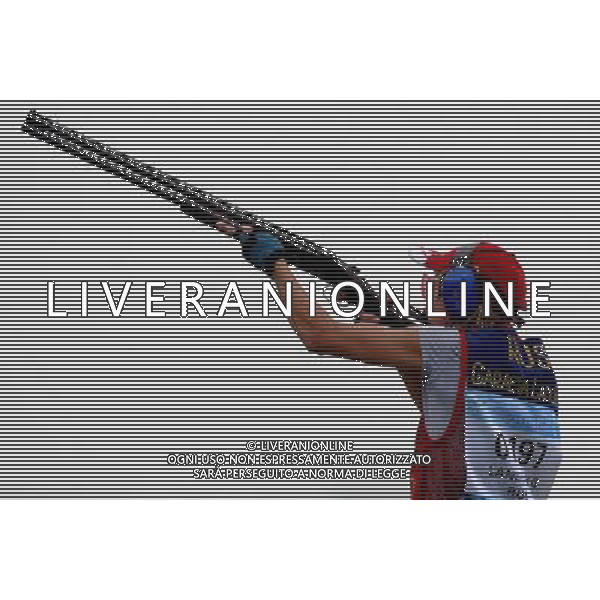 (110820) -- SHENZHEN, Aug. 20, 2011 () -- Landysh Garaeva of Russia shoots during women\'s skeet team event of shotgun at the 26th Summer Universiade in Shenzhen, a city of south China\'s Guangdong Province, on Aug. 20, 2011. Russian team won the bronze medal with a total score of 197. (/Lin Yiguang)(wx)