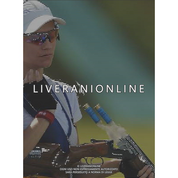 (110820) -- SHENZHEN, Aug. 20, 2011 () -- Danka Bartekova of Slovakis unloads during the women\'s skeet final of shotgun at the 26th Summer Universiade in Shenzhen, a city of south China\'s Guangdong Province, Aug. 20, 2011. Danka Bartekova claime the silver medal of the event. (/Lin Yiguang)