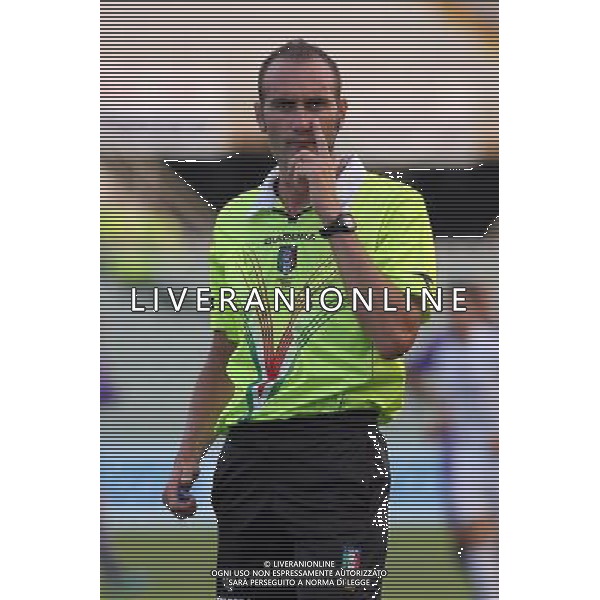 FIRENZE, 21 AGOSTO 2011 COPPA ITALIA TIM CUP 2011 2012 FIORENTINA CITTADELLA NELLA FOTO: L\'ARBITRO CARMINE RUSSO FOTO STEFANO D\'ERRICO/AG. ALDO LIVERANI S.A.S.